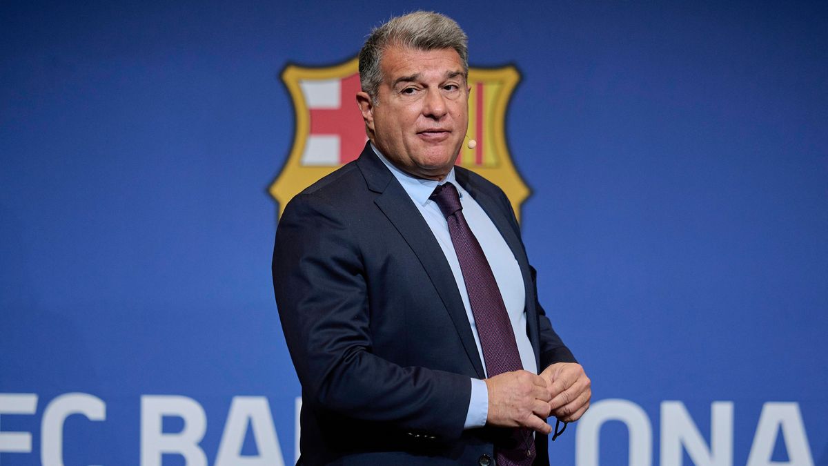 Laporta se pone serio con el despilfarro en nóminas: nadie cobrará más de 10 millones Laporta se pone serio con el despilfarro en nóminas: nadie cobrará más de 10 millones