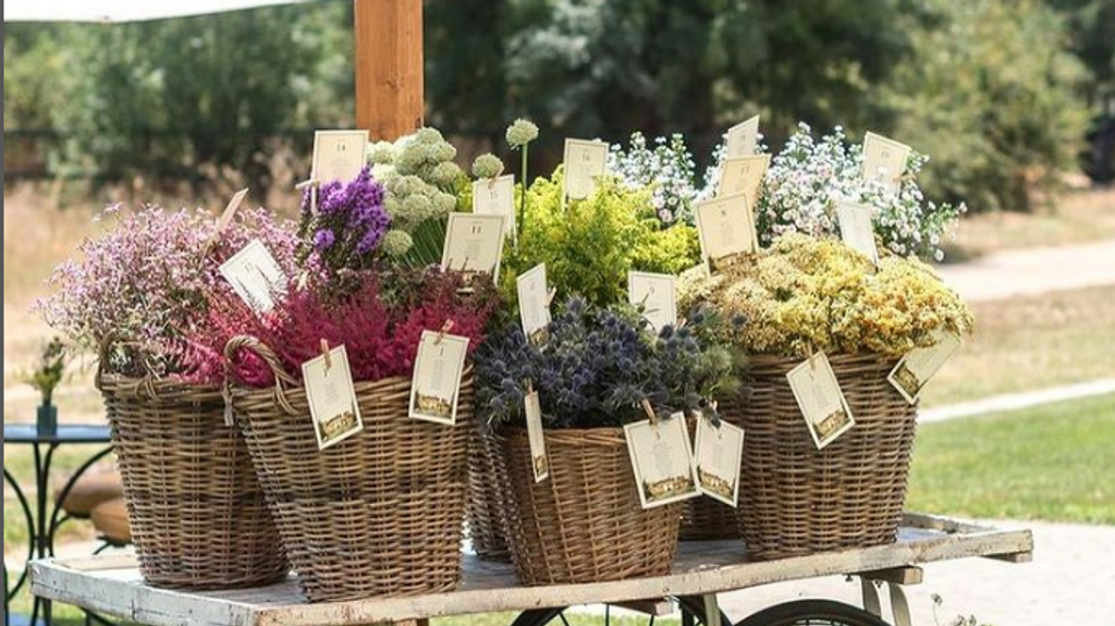 Las flores son imprescindibles en las bodas de verano