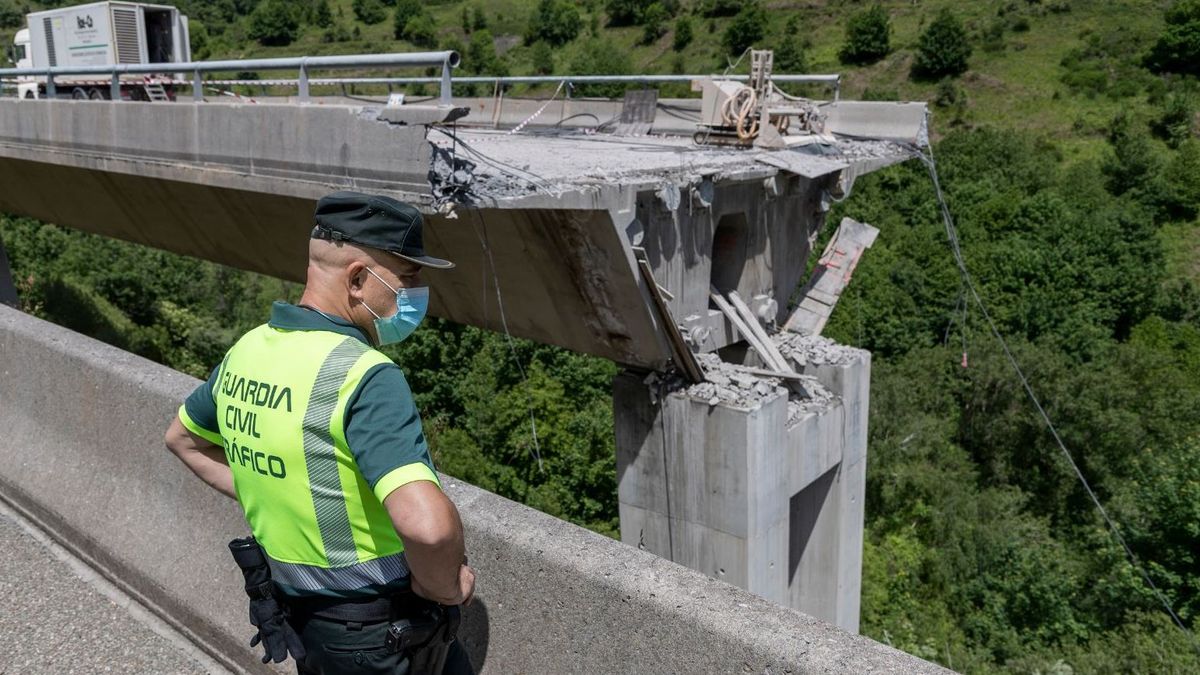 Se viene abajo parte de un viaducto entre León y Lugo Se viene abajo parte de un viaducto entre León y Lugo