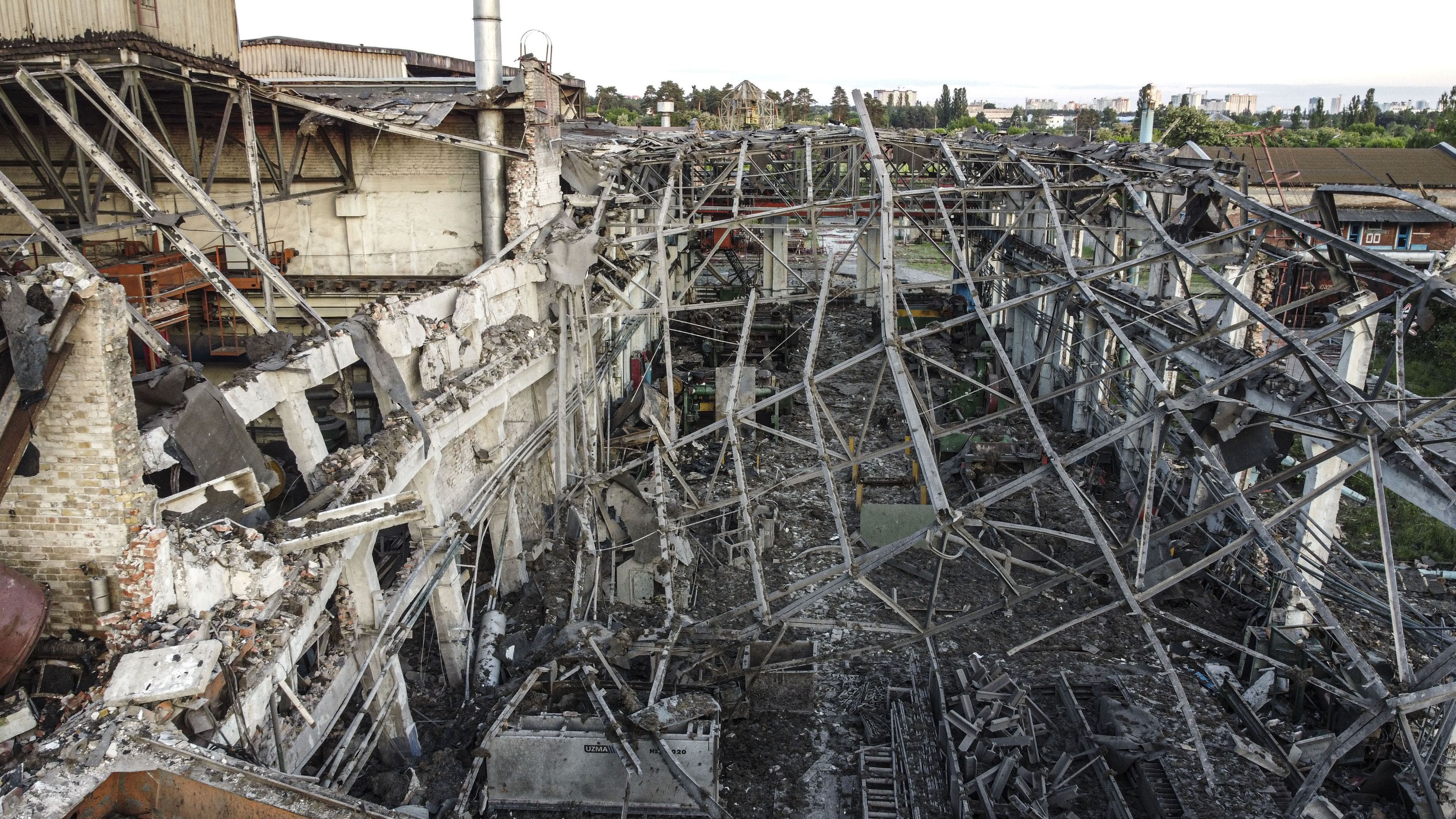 Vista aérea de la planta de reparación de vagones de ferrocarril Darnytskyi