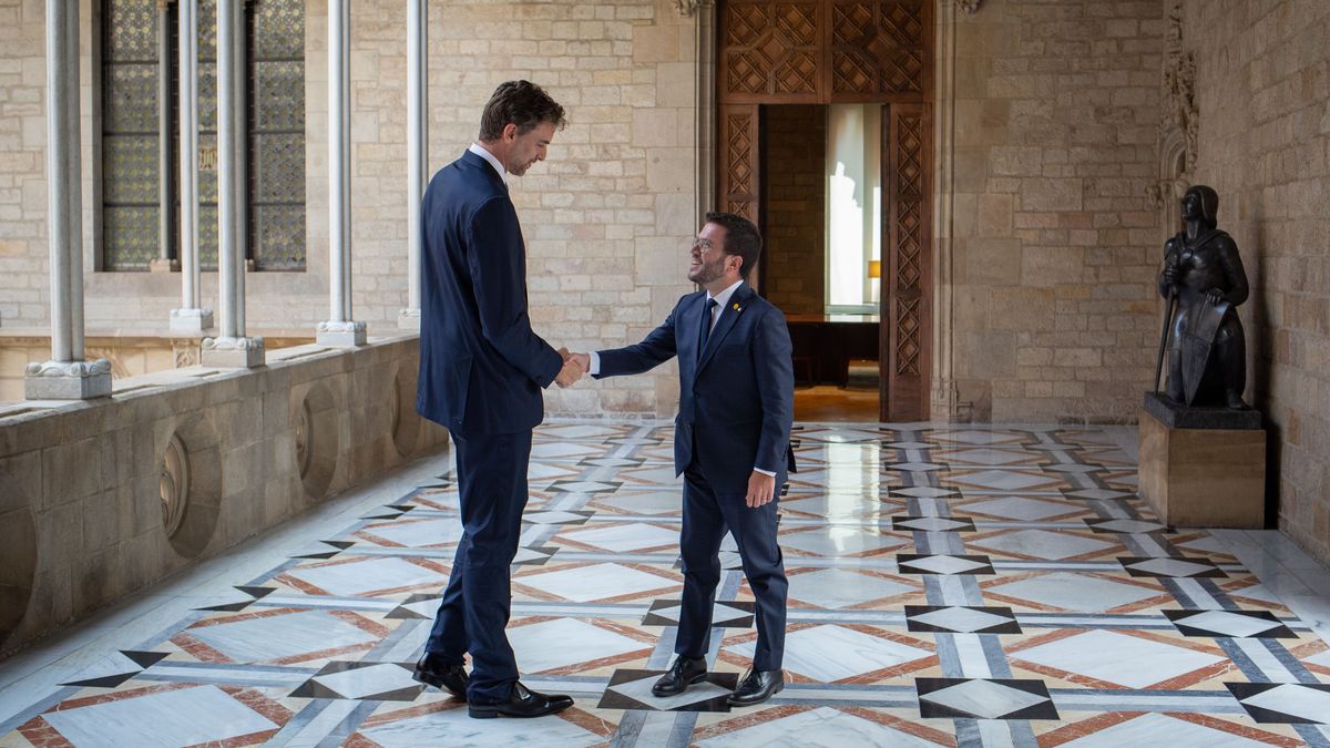 El presidente de la Generalitat, Pere Aragonès, recibe al exjugador de baloncesto Pau Gasol El presidente de la Generalitat, Pere Aragonès, recibe al exjugador de baloncesto Pau Gasol