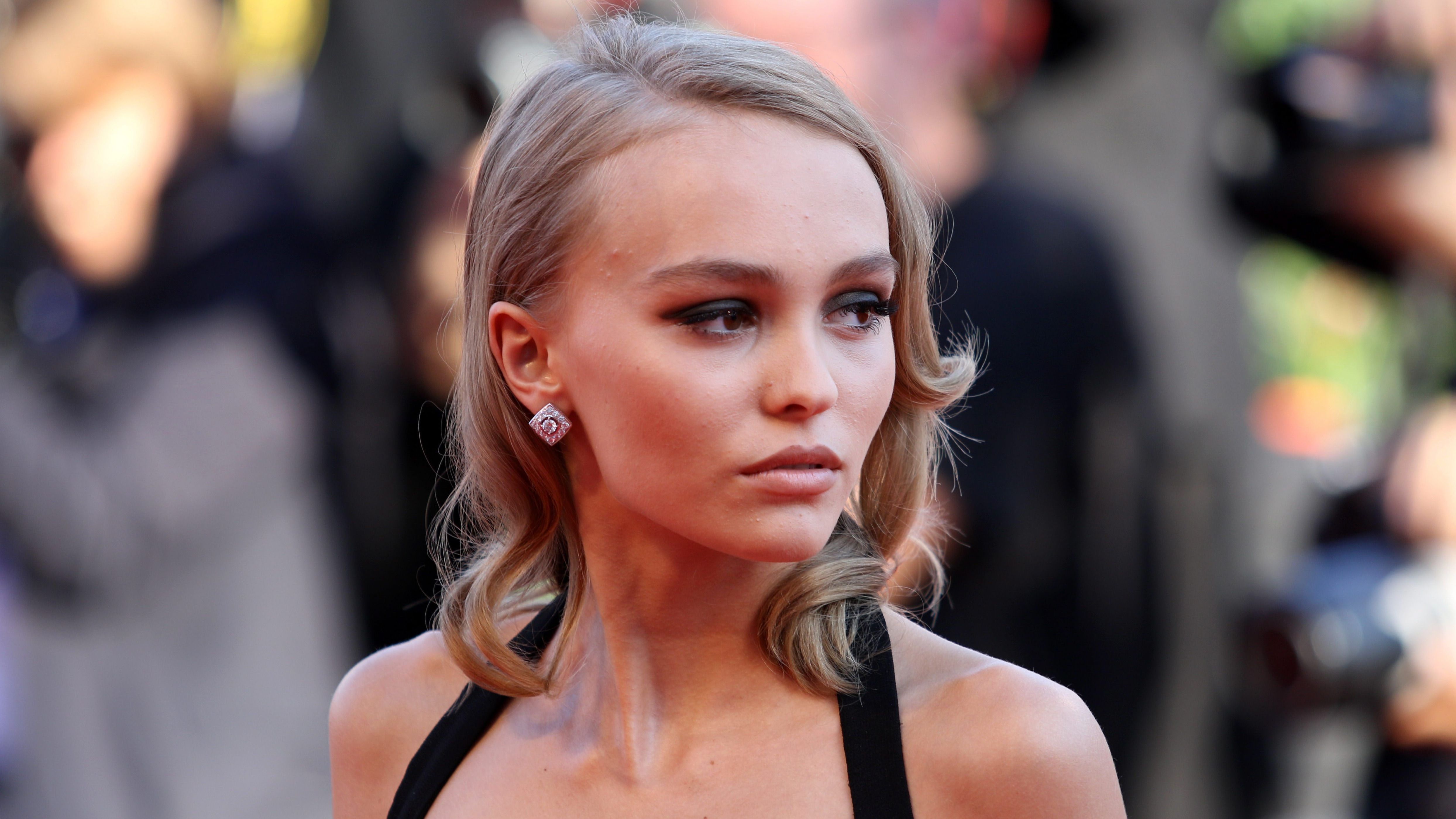 Lily Depp no acudió porque no tenía buena relación con Amber.