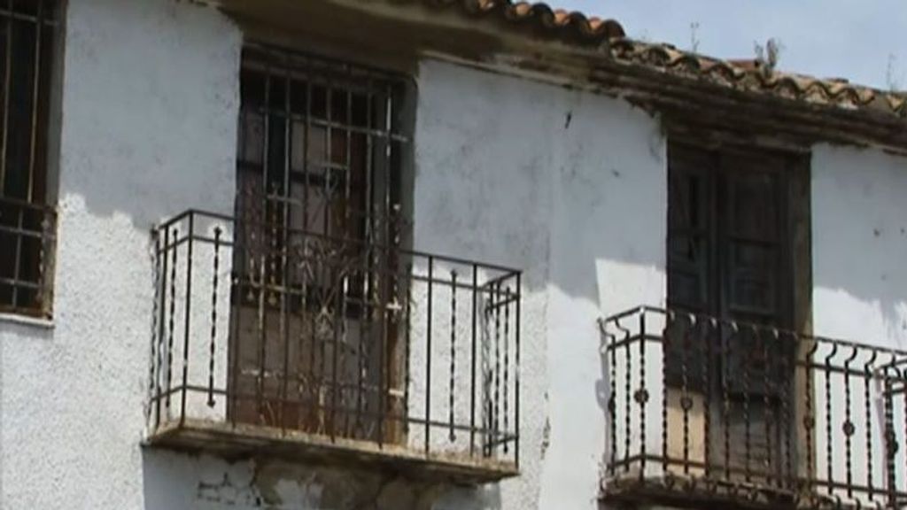 Investigan la muerte violenta de una mujer encontrada en su casa en Alzira, Valencia