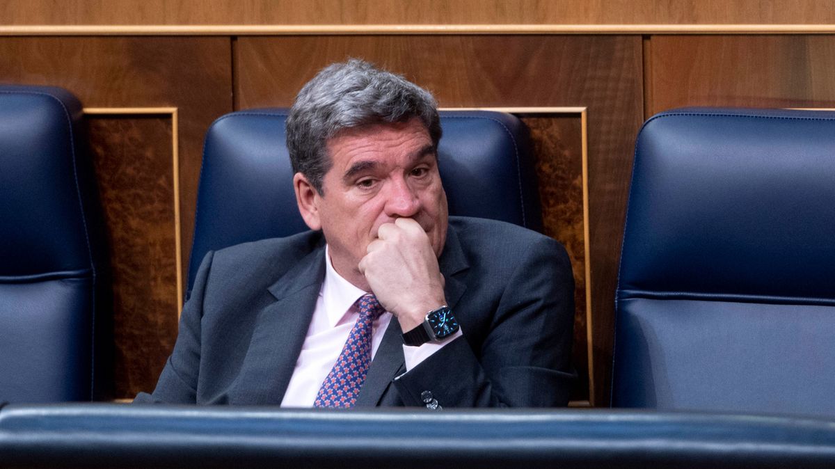 El ministro de Inclusión, Seguridad Social y Migraciones, José Luis Escrivá, este jueves en el Congreso El ministro de Inclusión, Seguridad Social y Migraciones, José Luis Escrivá, este jueves en el Congreso