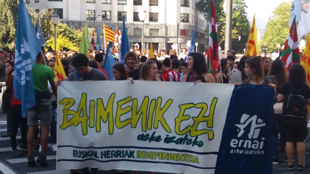 Jóvenes de Ernai, durante un manifestación.