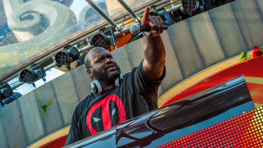 Shaquille O'Neal se reconvierte en DJ: pinchará en España este verano