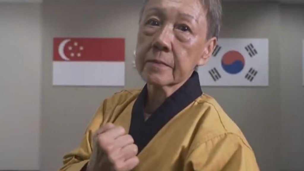 Una monja de Singapur se proclama campeona del mundo de Taekwondo a los 67 años