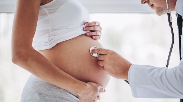Pero, ¿una mujer se podrá quedar embarazada con la misma facilidad?