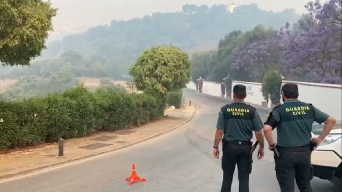 Vuelven a sus casas los casi 2.000 vecinos desalojados por el incendio de Pujerra Vuelven a sus casas los casi 2.000 vecinos desalojados por el incendio de Pujerra
