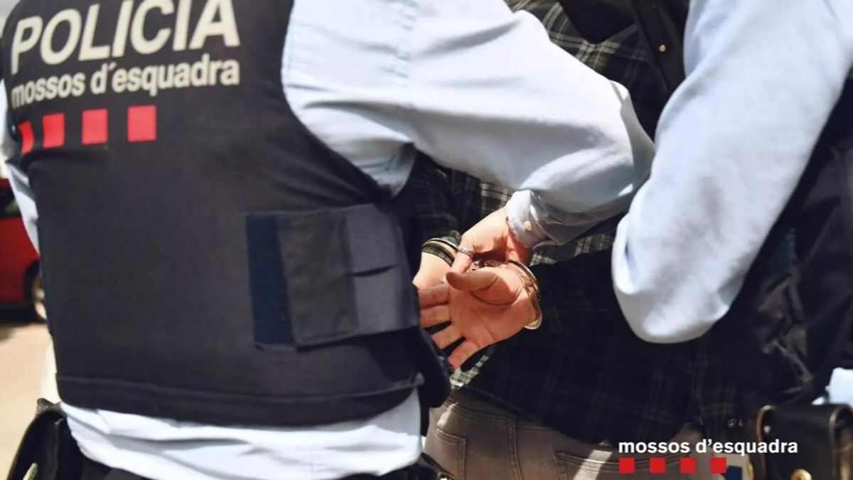 Muere un hombre en un tiroteo en Barcelona: hay tres detenidos