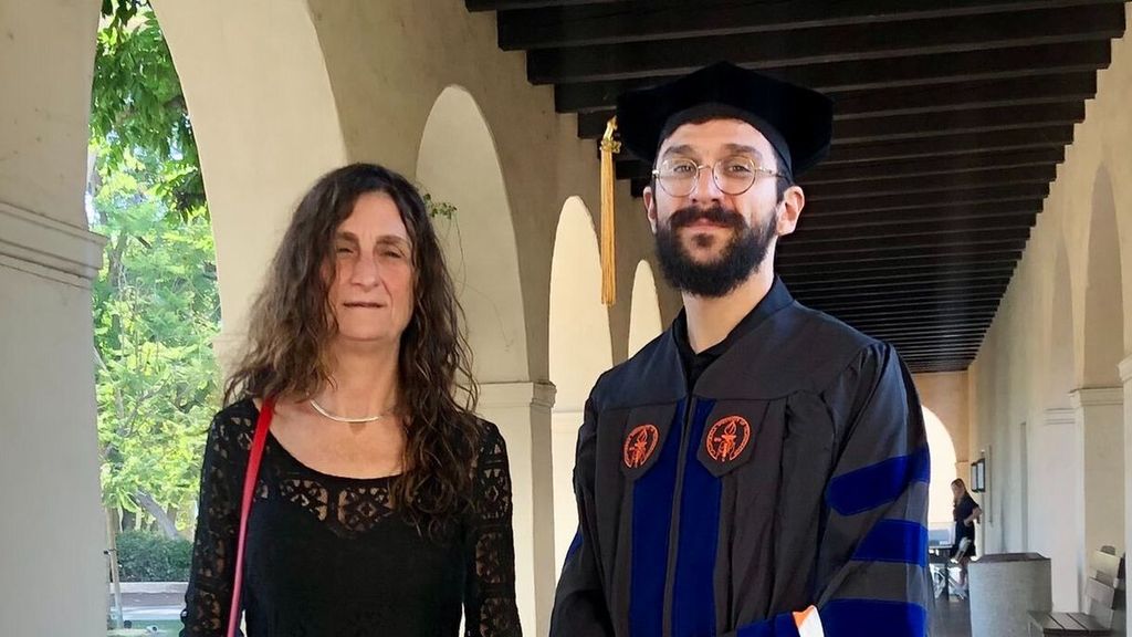 Benjamín y su madre