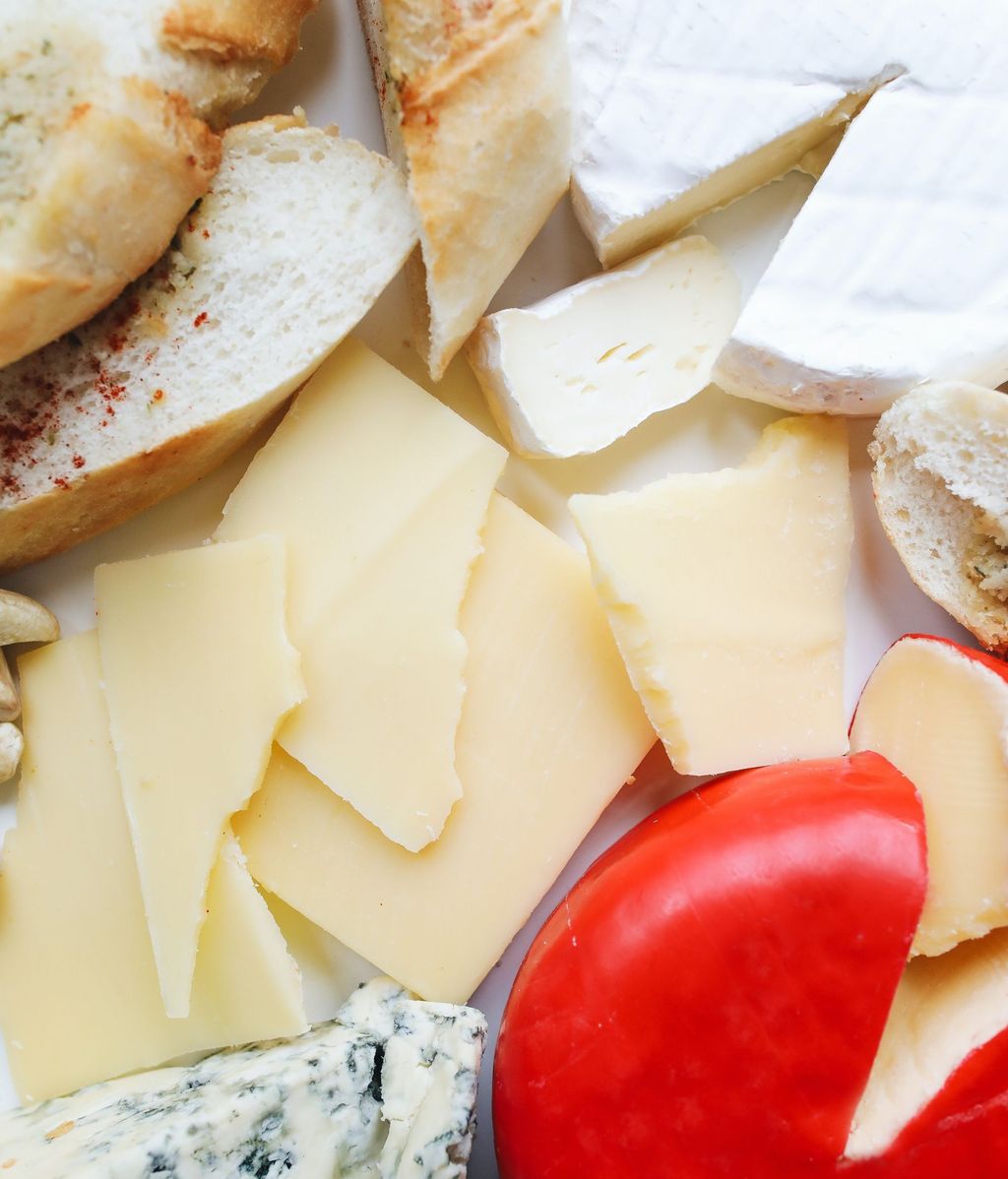 Cómo distinguir un queso artesanal de uno industrial
