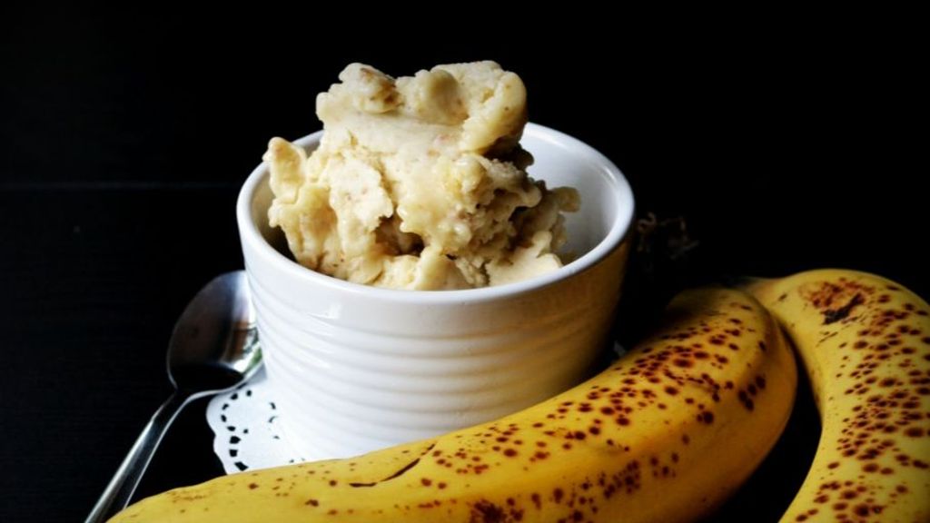 Este helado de plátano es sano y antidesperdicio.