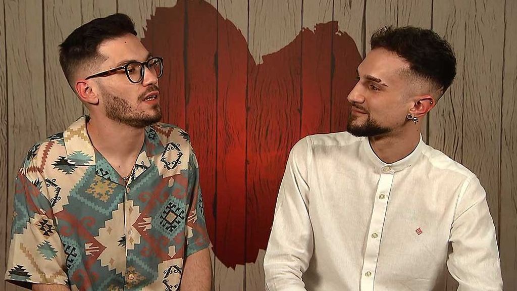 Fran y Fran durante su cita en 'First Dates'