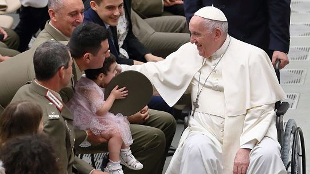 El papa Francisco en una recepción en el Vaticano