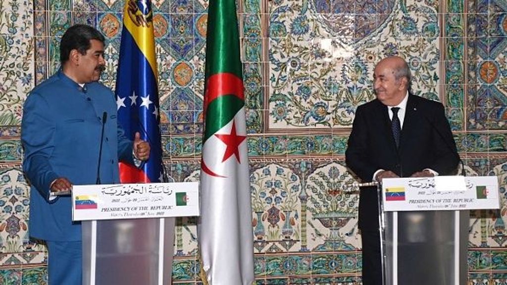 Nicolás Maduro junto al presidente de Argelia en su reciente visita a Argel en junio del 2022