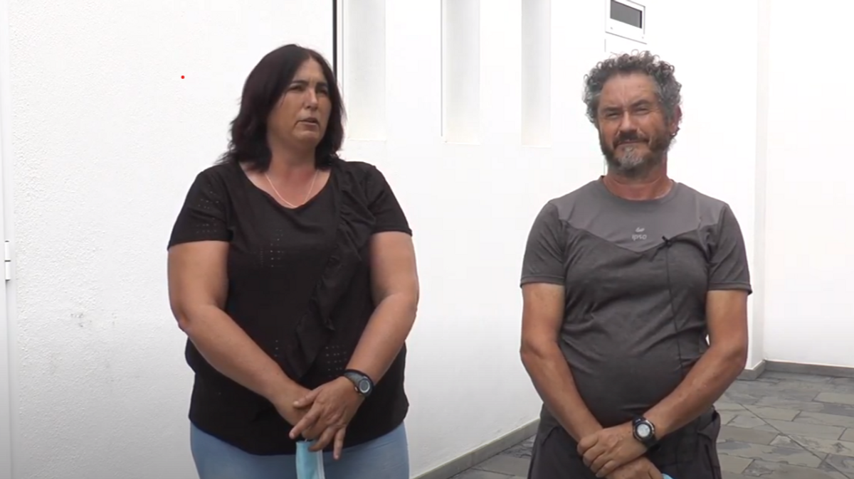Ocho familias afectadas por el volcán siguen viviendo en las parroquias de Cáritas Ocho familias afectadas por el volcán siguen viviendo en las parroquias de Cáritas