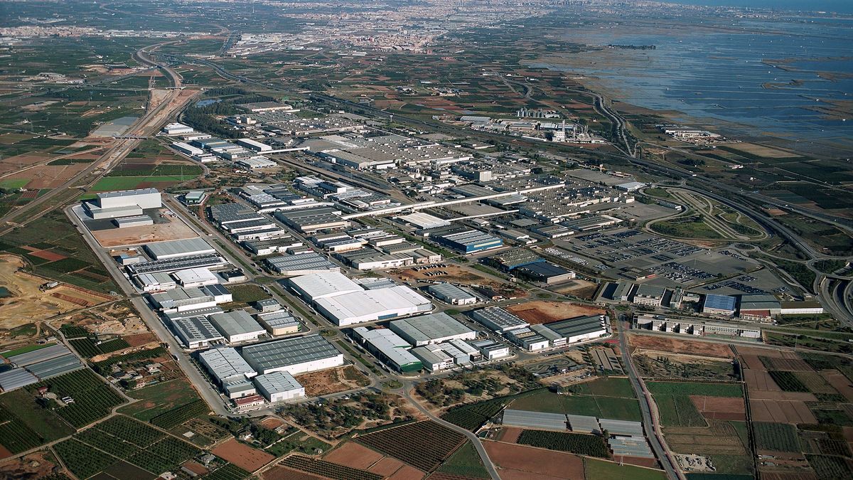 El gobierno valenciano apoya que Celsa acceda al fondo de ayuda a la solvencia en empresas estratégicas El gobierno valenciano apoya que Celsa acceda al fondo de ayuda a la solvencia en empresas estratégicas
