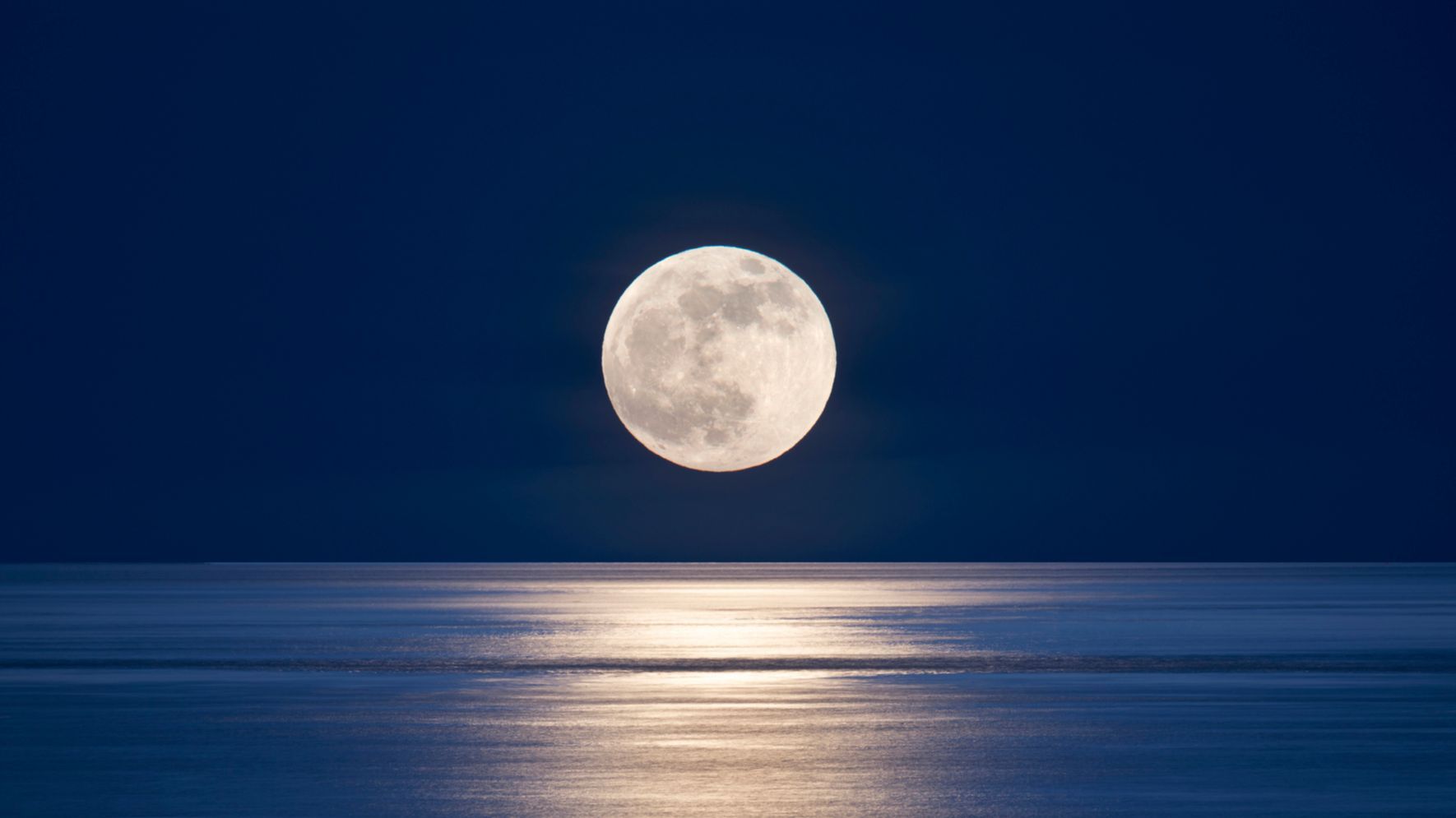 El verano traerá tres lunas llenas, una de ellas una superluna
