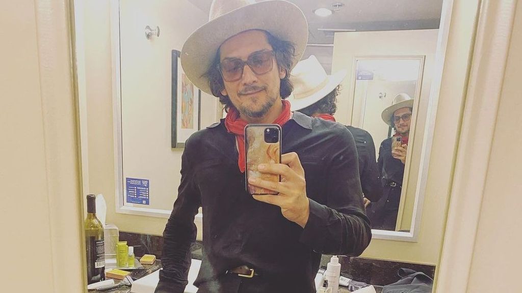 León Larregui atacó a Bad Bunny por su disco "Un Verano Sin Ti"