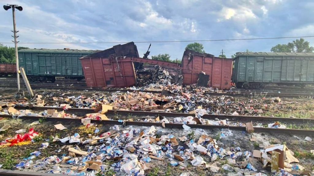 Un misil de las tropas de Rusia alcanza el tren de la ONG del chef José Andrés en el este de Ucrania