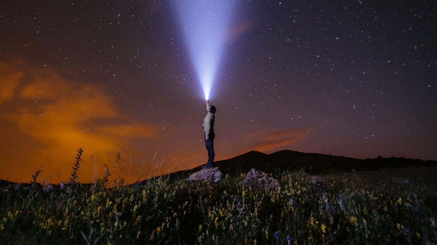 Alineación de cinco planetas y la Luna tras el solsticio de verano