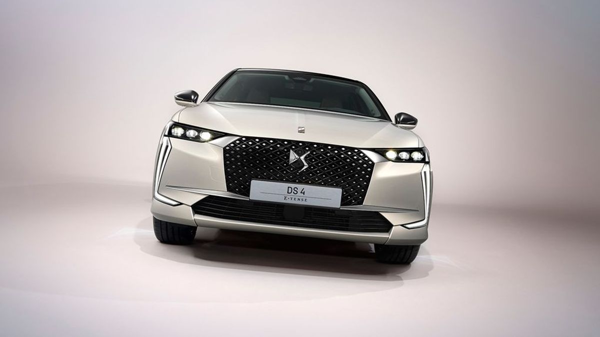 EL DS 4 es el turismo sobreelevado premium del grupo Stellantis EL DS 4 es el turismo sobreelevado premium del grupo Stellantis