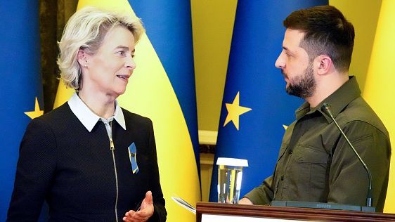 Europa otwiera drzwi Ukrainie: fakt czy tylko symbol?