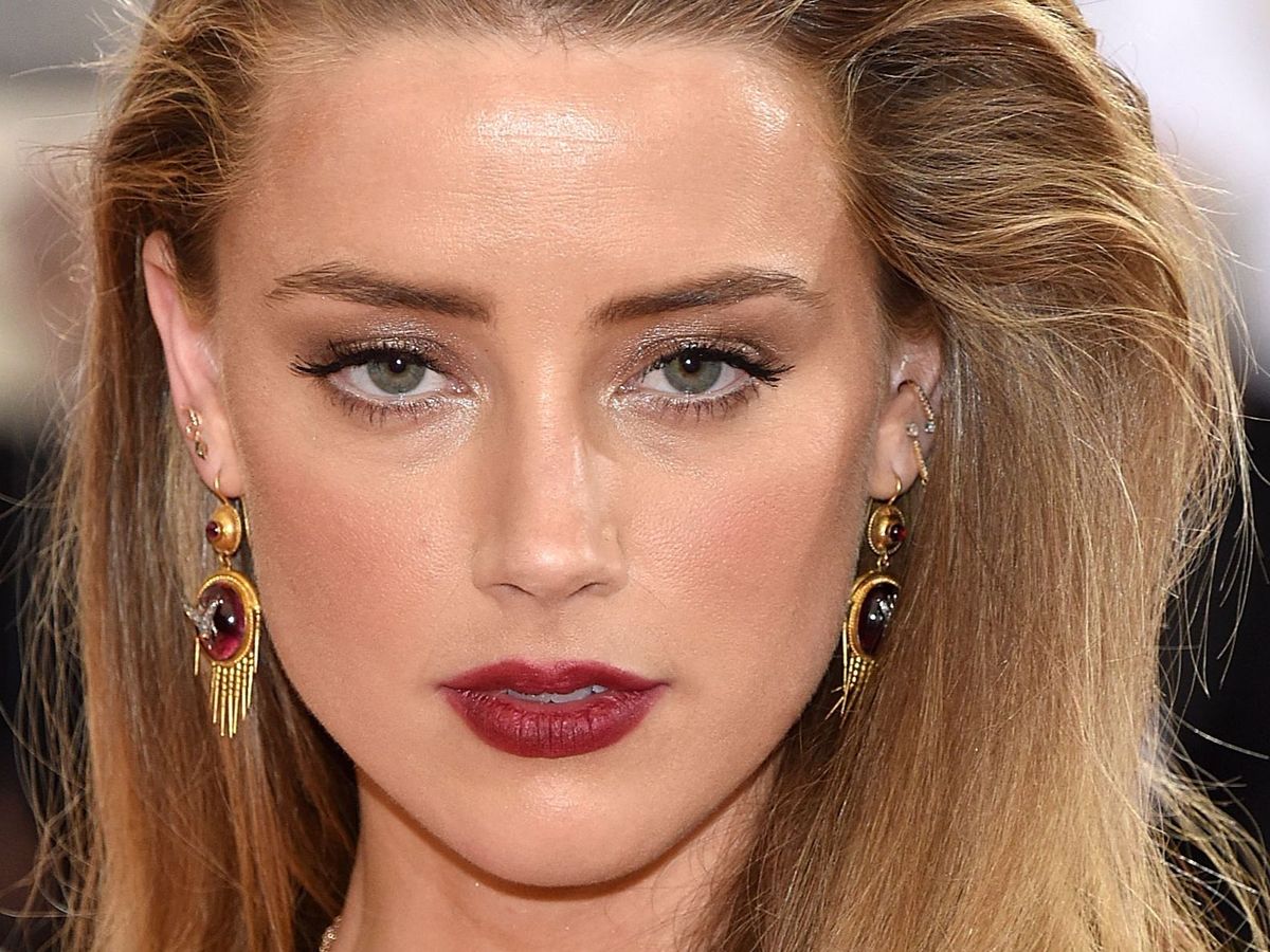 Medición Mejorar terciopelo Amber Heard y otras famosas con la cara más bella, según la ciencia - NIUS