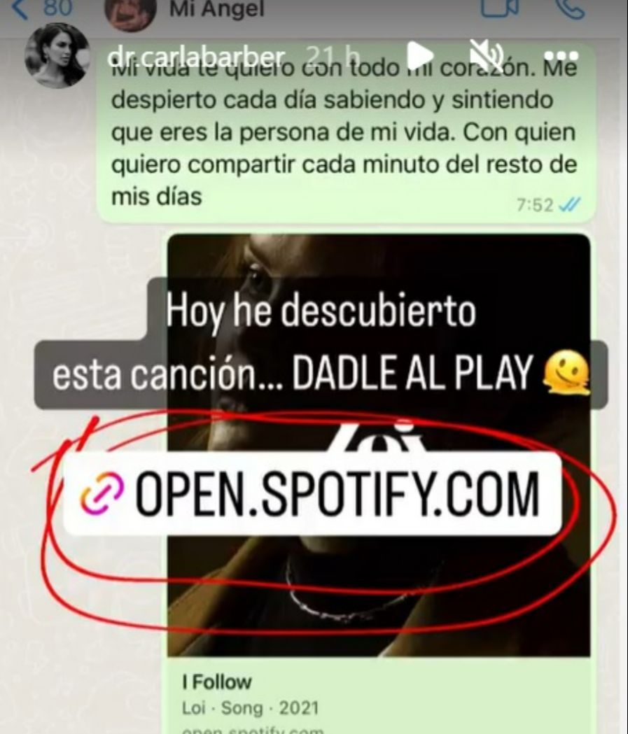 Carla Barber muestra el mensaje que le ha dejado a su chico