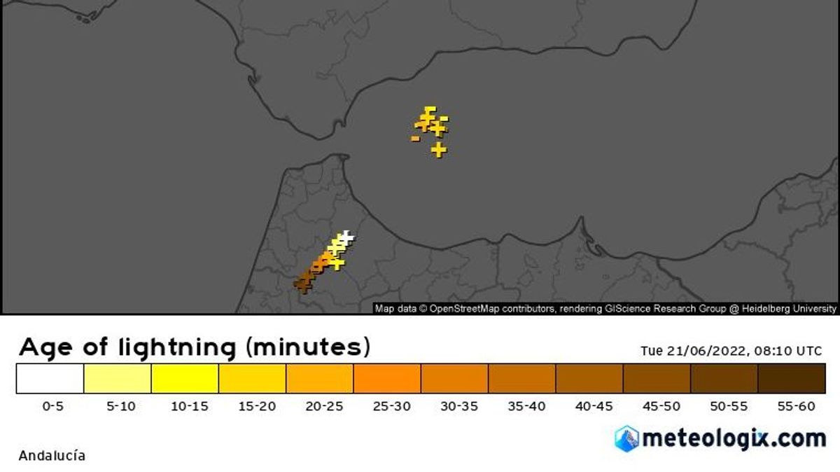 El radar de rayos ya detecta las primeras descargas eléctricas frente a la costa El radar de rayos ya detecta las primeras descargas eléctricas frente a la costa