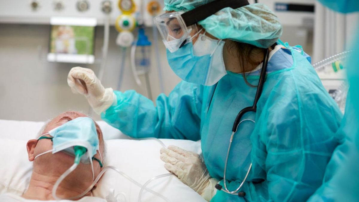 La incidencia y hospitalizaciones siguen subiendo La incidencia y hospitalizaciones siguen subiendo