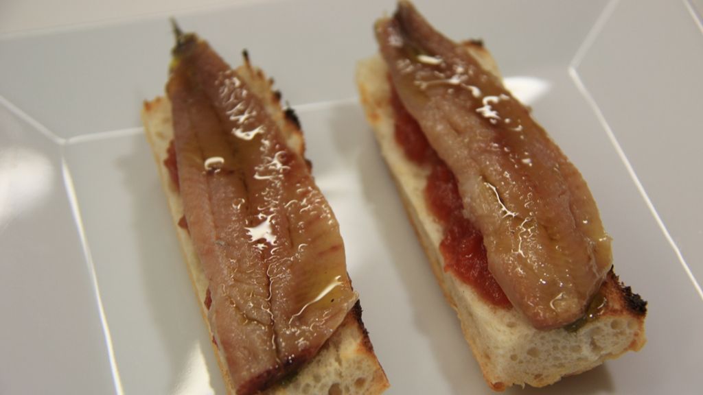 La sardina es la comida típica de San Juan en Galicia.