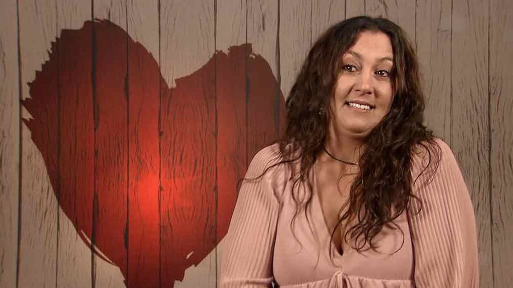 Carmen durante su no cita en 'First Dates'