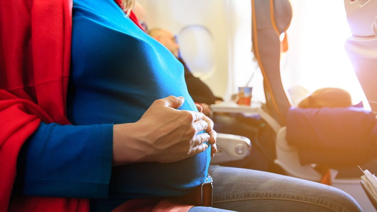 Cuándo no habrá que montar en avión estando embarazada.