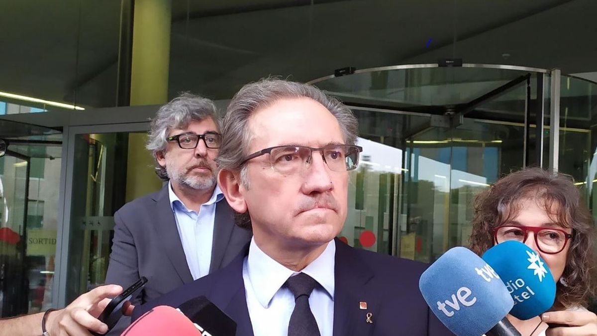 El conseller de Economía de la Generalitat de Cataluña denuncia al comisario Villarejo por unas grabaciones El conseller de Economía de la Generalitat de Cataluña denuncia al comisario Villarejo por unas grabaciones