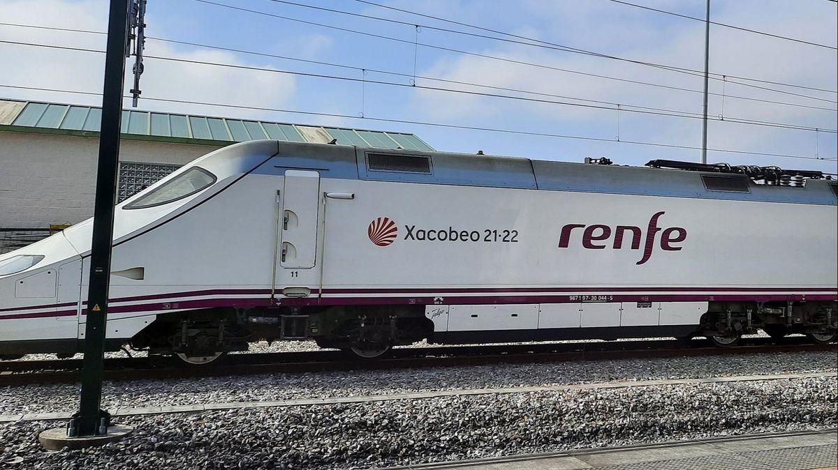 La línea de Alta Velocidad Madrid-Galicia cumple seis meses con un aumento de viajeros del 185% La línea de Alta Velocidad Madrid-Galicia cumple seis meses con un aumento de viajeros del 185%