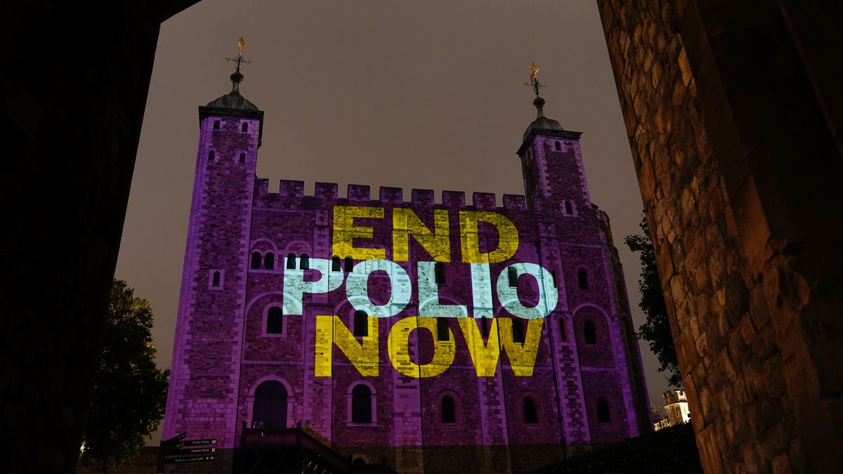 Alerta en Reino Unido por el virus de la polio: piden a los padres que vacunen a sus hijos de inmediato