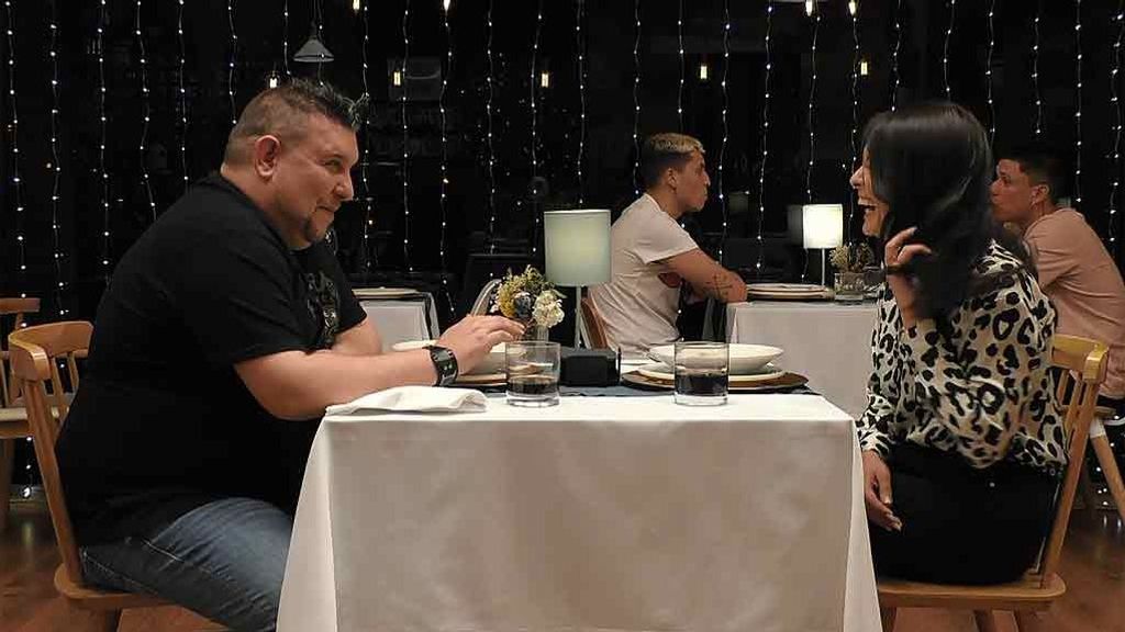 Cynthia y Manuel durante su paso por 'First Dates'