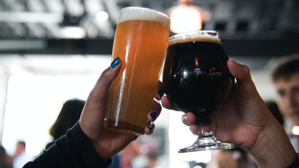El primer encuentro juvenil con la cerveza casi siempre es frustrante