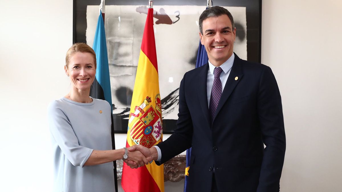 El presidente del Gobierno en Bruselas con la primera ministra de Estonia El presidente del Gobierno en Bruselas con la primera ministra de Estonia