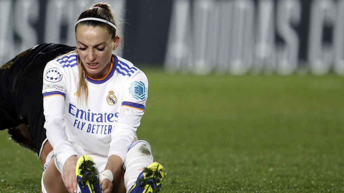 Kosovare Asllani critica con dureza al Real Madrid: "Te obligan a jugar lesionada" Kosovare Asllani critica con dureza al Real Madrid: "Te obligan a jugar lesionada"