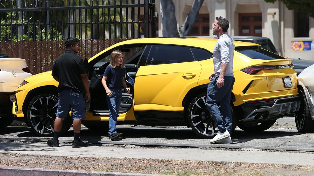 El accidente se produjo cuando Sam, el hijo menor del actor, se subió al asiento del piloto