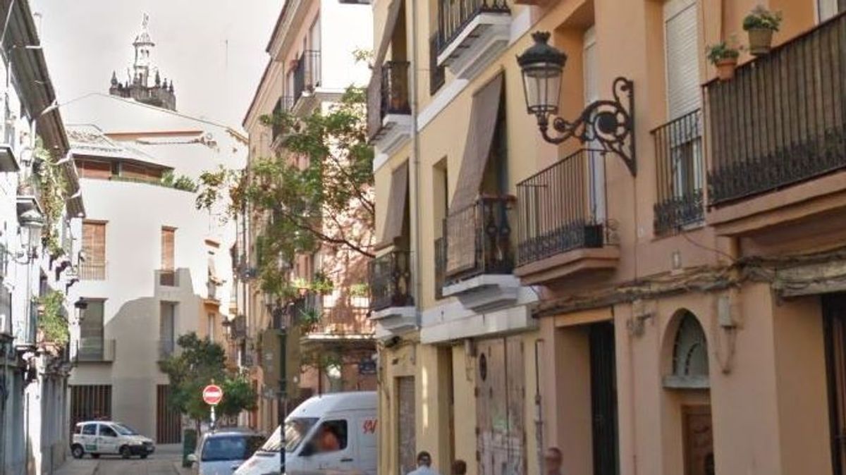 Un tursta irlandés de 28 años es violado por dos hombres en la última noche de sus vacaciones en Valencia