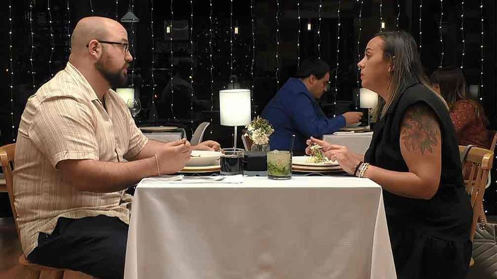 Alejandro y Goretti durante su cita en 'First Dates'