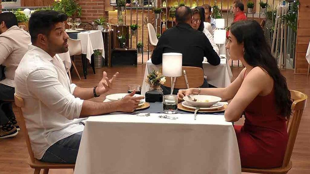 Miguel y Jessica durante su paso por 'First Dates'