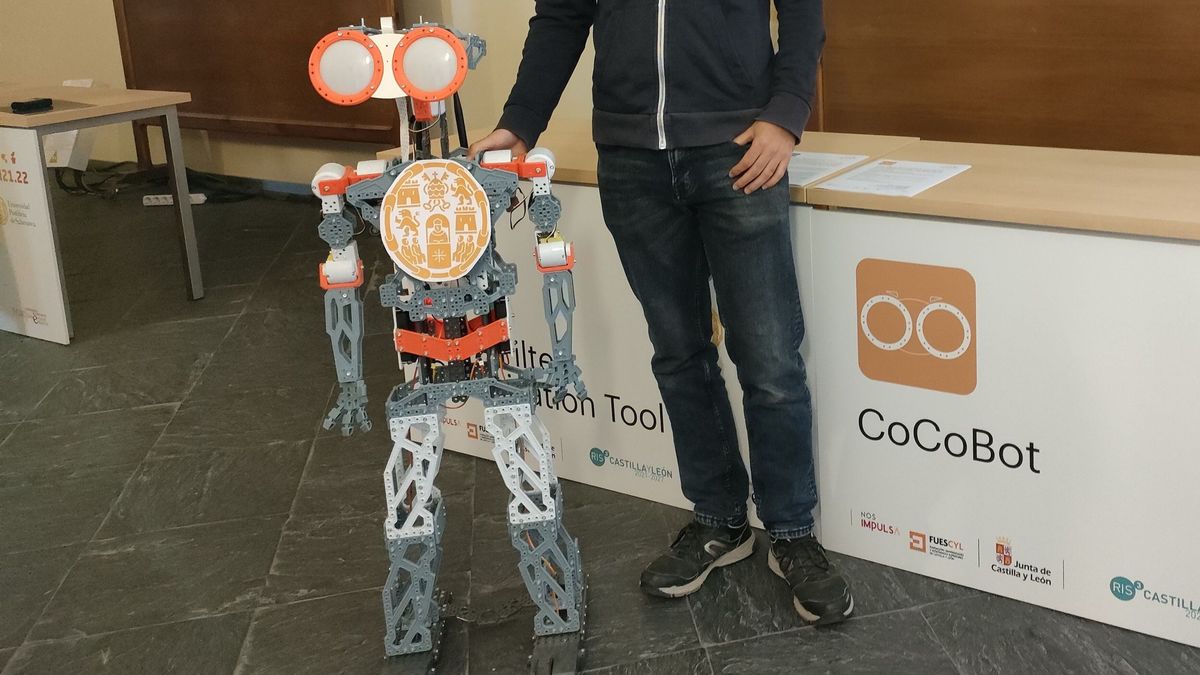 CoCoBot', el robot que te recuerda los medicamentos, llama a tu familia y te hace compañía