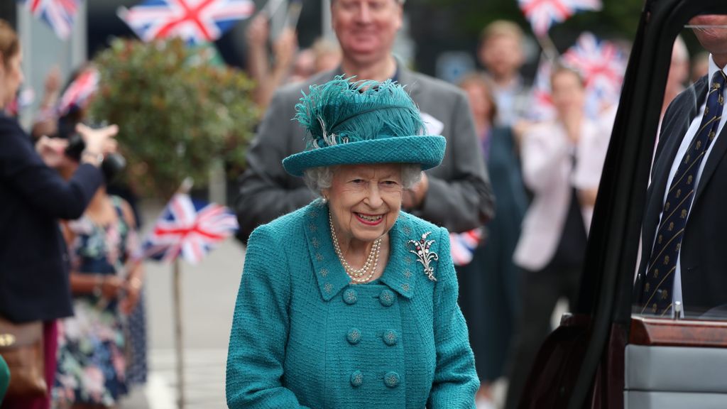 Cómo fue la coronación de Isabel II