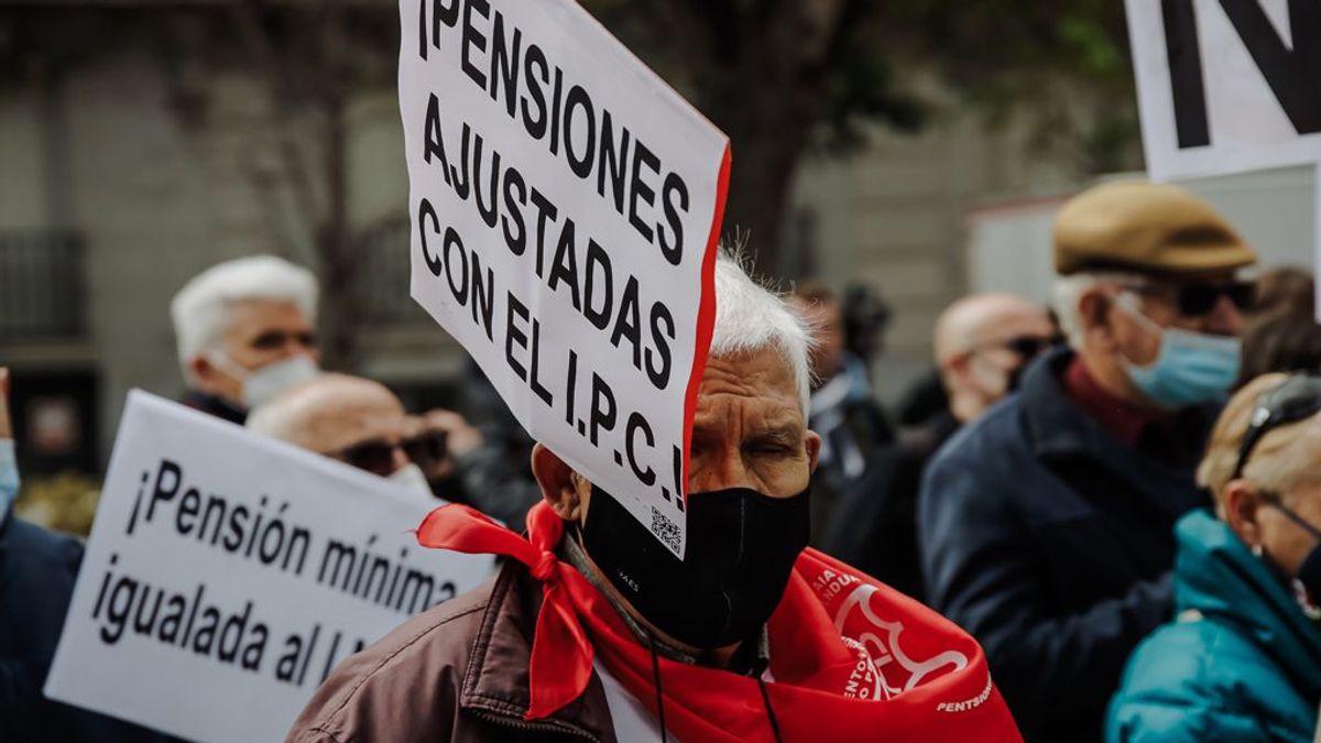 Jubilado pide pensiones con IPC
