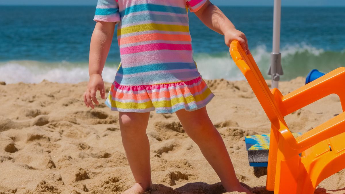 La playa es el destino ideal para ir con niños en verano